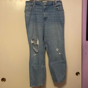 Abercrombie 90’s Straight Ultra High Rise